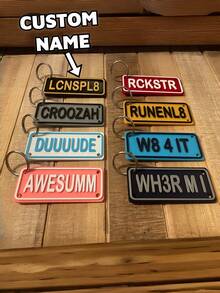 1Pc Custom 3D-Printed Mini License Plate Keychain – Personalize With Your Text, Perfect Bag/Luggage/Lunchbox Tag Or Zipper Pull, Unique Gift For Travelers & Kids - متعدد الألوان - مشاهدة 2