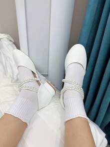 时尚珍珠设计高跟鞋，适合青少年，优雅百搭，适用于重要场合、音乐会、生日派对、婚礼等。 - 白色 - 查看 8
