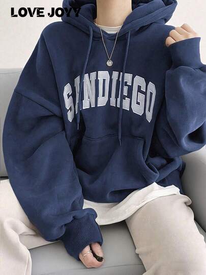 هودي بجيب كبير مطبوع عليه رسم حرف "LOVE JOYY" للنساء، بتصميم فضفاض وعصري، بأكمام طويلة، مناسب للمدرسة والأنشطة اليومية والخارجية والركض والحفلات في فصلي الخريف والشتاء