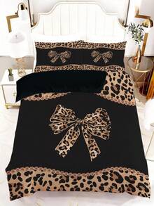 3件套豹纹蝴蝶结床上用品套装（1个被套+2个枕套，不含被芯），采用性感迷人的豹纹印花设计，柔软亲肤，缓解视觉疲劳，四季皆宜，拉链封口，适用于酒店、卧室、客房和宿舍的床上用品装饰，低致敏性，易于护理，时尚轻盈，透气性好。 - 彩色 - 查看 10