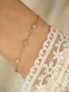 1件925纯银极简四叶草立方氧化锆可调节指环手链，低过敏纯银材质，适合女性日常佩戴、约会、度假、婚礼、派对、节日礼物 - 金色 - 查看 4