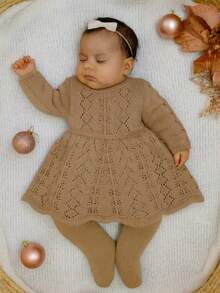Newborn Baby Girl's Dress And Pants Set - Embroidered With Pearls - Newborn Size - 米色 - 查看 3
