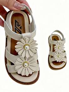 2024夏季新款女童公主风甜美3D雏菊珍珠魔术贴凉鞋，米色仿皮软底露趾凉鞋，日常穿着、校园、派对、海滩度假必备，流行女童凉鞋，时尚设计儿童公主凉鞋，软底不磨脚，理想的节日礼物 - 米色 - 查看 15
