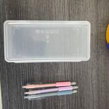 1把精密工艺刀 - 可伸缩刀片，符合人体工学的手柄，适用于艺术家、手工艺者和DIY项目 - 办公和学校的多功能工具。使用前，请先在纸上测试。将刀片与纸张呈45度角，然后沿刀片方向切割。