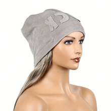 Festive Grey Hair Beanie With Long Curly Body Wave, Warm Winter Cap For Christmas Thanksgiving Parties, Unisex Thermal Hat With Synthetic Hair For Daily Use - Dark Brown - 查看 3
