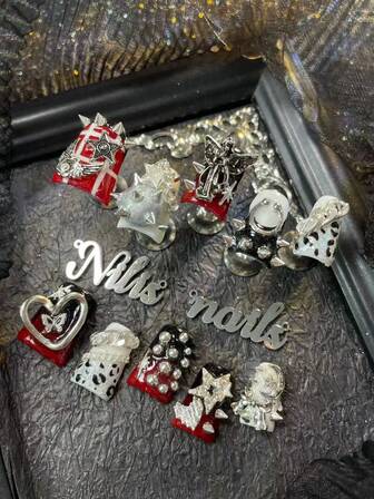 10pcs Short Duck Nails Set,Red&White Nail Art,Black French,Black&Silver Tie Dye Design,Hand Painted Black Leopard&Geometric Pattern,3D Three Dimensional Angel&Heart&Butterfly&Moon&Chain&Steel Ball And Others Metal Nails Accessories,Y2k Style Nail Art Set,Suitable For Women To WearDaily Parties Valentine's Day (With: A Piece Of Jelly Glue And A Friction Strip)