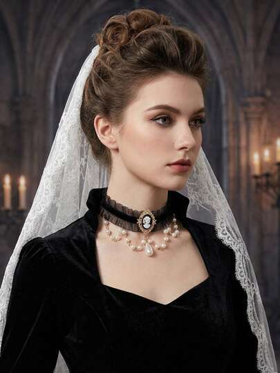 1件复古维多利亚浮雕颈链，俏皮荷叶边蕾丝和人造珍珠流苏项圈，适合派对佩戴