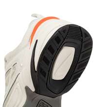Nike 女款 M2K TEKNO 舒适耐穿休闲运动鞋，2026 年春季新款，AO3108-001 - 白色 - 查看 9