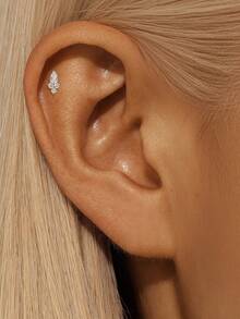 EleRunis 1 قطعة أقراط مطرزة من الفضة الإسترليني عيار 925 بتصميم غير متماثل لنجمة البحر والسمكة الذهبية، مناسبة للارتداء اليومي، الزفاف، الحفلات، الخطوبة، الأعياد، عيد الحب وغيرها من المناسبات