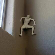 Celemela 3D树脂粘性攀岩人雕像，惊恐/攀岩两种造型可选，可作浴室镜前装饰、恐怖道具、办公桌创意墙饰，适合攀岩爱好者，亦可作圣诞节和秋季家居装饰收藏摆件。 - 白色 - 查看 7