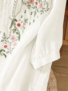 Women's Plus Size Heavy Embroidery Vintage Casual Blouse, White Top, Country Style For Women, Casual Blouses For Women, Vacation Outfits Women, Holiday Outfits, Summer Holiday Outfits - White - View 8