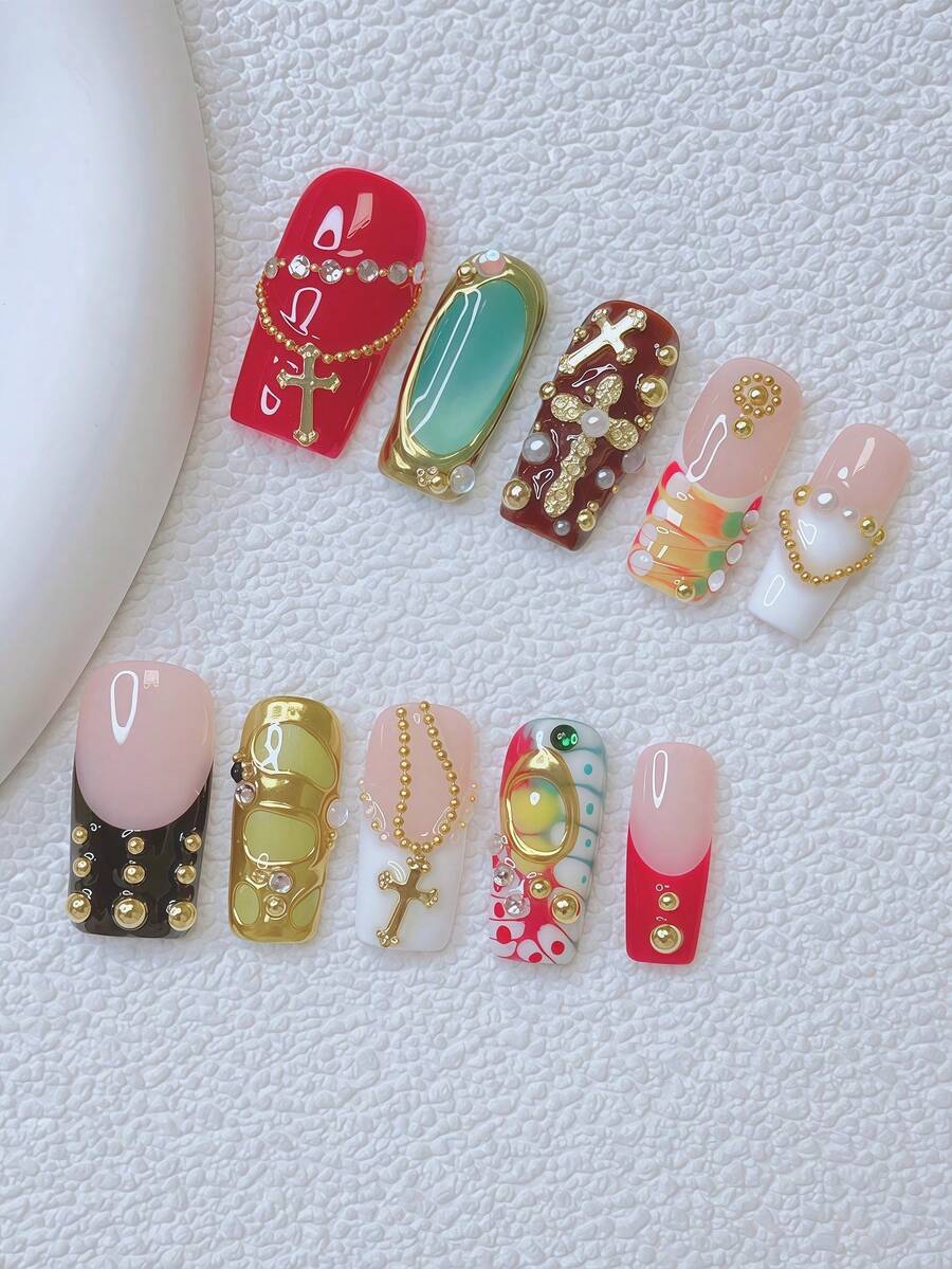 10片装Y2K风格美甲贴纸套装 - 手工制作，红黑美甲，黑金法式美甲，3D金色图案渐变设计，白色仿珍珠和金链装饰，闪亮金色十字架和水钻点缀，优雅可爱 - 适合女性和女孩，派对、婚礼、日常美甲用品 - 彩色 - 查看 1