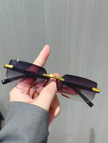 一副无框方形男士日常百搭时尚眼镜，适合通勤、街头摄影、海滩旅行、时尚佩戴。 - 彩色 - 查看 5