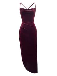 HOMEYEE فستان طويل للنساء باللون البرغندي، فستان كوكتيل ضيق الظهر مثير بربطة خلفية، فستان مخمل بحمالات رفيعة غير متماثل - عنابي اللون - مشاهدة 6