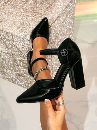 Women's Pointed Toe Solid Color Hollow Out Chunky Heel Black Pumps