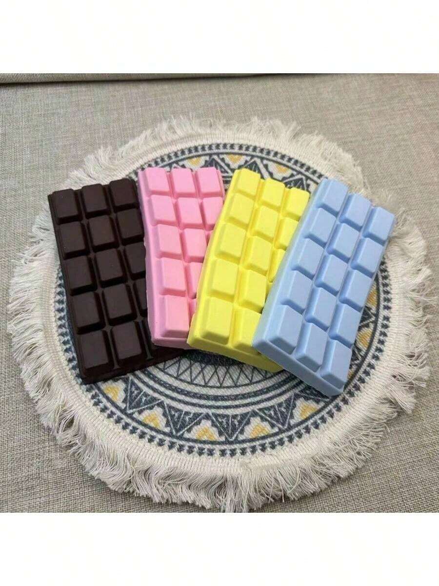 A Chocolate-Flavored Prank Toy, A Chocolate-Shaped Ornament That Can Also Be Used As A Desktop Decoration, Photo Prop, And An Ideal Gift For Easter, Holiday Parties, And Birthdays. It's Perfect For Hobbyists, Collectors, Party Supplies, Creative Toys For Teenagers, Stress-Relieving Toys For Teenagers, Holiday Gifts, Birthday Gifts, And New Year's Gifts. A Great Ramadan Gift, Ideal For Boys And Girls Aged 14 And Up. - Multicolor - View 1