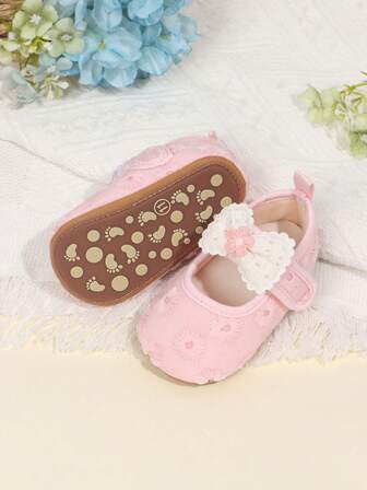 1 par de zapatos de bebé niña de unicolor con diseño de lazo y cierre de gancho y bucle, planos, antideslizantes y transpirables, para niños de 0 a 1 año, zapatos tipo Mary Jane de princesa, lindos y elegantes, adecuados para primavera/otoño