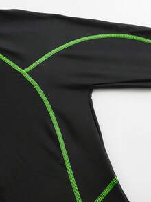 Solid Base Color Contrasting Slim Edge Long-Sleeved Zipper Sports Style One-Piece Swimsuit - Green - View 11