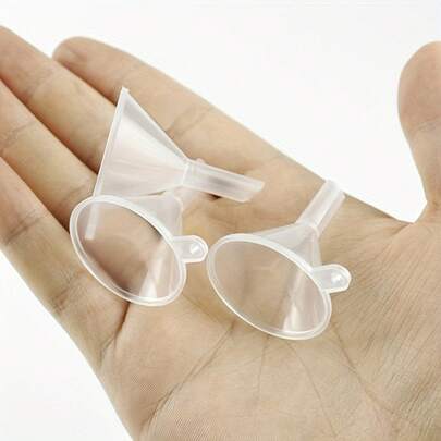 A Small Plastic Funnel 5D Diamond Painting Tool Diamond Embroidery Bead Container Storage Box Bottle Dispensing Funnel