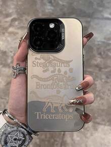 1pc Funda de Teléfono de TPU de Cobertura Completa a Prueba de Golpes con Bordes Suaves y Estampados de Dinosaurios Vintage con Nombres e Huellas de Estegosaurio, Brontosaurio y Triceratops para Niños Amantes de los Dinosaurios Compatible con iPhone 17/16/15/14/13/12/11/Plus/Pro/Promax/Air, Galaxy S25/S24/S23/S22/S21/FE/Plus/Ultra, Interesante Rompecabezas Impermeable a Prueba de Golpes Resistente a Rasguños - Negro - Ver 4