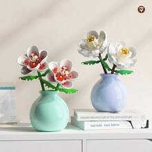 Đồ chơi lắp ráp mini DIY hình hoa bất tử (Hoa hướng dương, Hoa cẩm chướng, Hoa dành dành, Hoa hồng, Hoa ly) dùng trang trí bàn làm việc tại nhà. Món quà lý tưởng cho bạn trai/bạn gái nhân dịp Lễ Tình nhân, Sinh nhật, Kỷ niệm, Halloween, Giáng sinh. Hoàn hảo cho mẹ nhân Ngày của Mẹ, cho giáo viên nhân Ngày Nhà giáo. - Nhiều màu - Xem 4