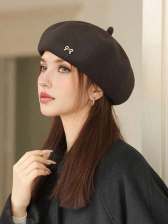 1pc Women's Autumn/Winter Beret Hat, Retro British Style, Large Head Circumference, Face-Slimming, Artist Painter Cap, Versatile Bow Decor, Messenger Cap, Lightweight & Convenient, Suitable For Outdoor Walking, Shopping, Vacation, Daily Wear