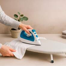 Portable Desktop Ironing Board – Foldable Design With Non-Slip Legs - Gris - Ver 7