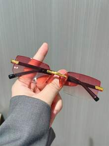 一副无框方形男士日常百搭时尚眼镜，适合通勤、街头摄影、海滩旅行、时尚佩戴。 - 彩色 - 查看 4