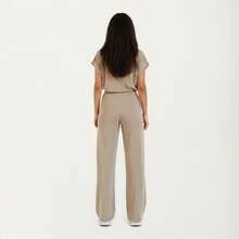 Women's 2-Piece Set Short Sleeve Relaxed Fit Top And Wide Leg Pants With Soft Stretch Fabric And Drawstring Waist - 卡其色 - 查看 4