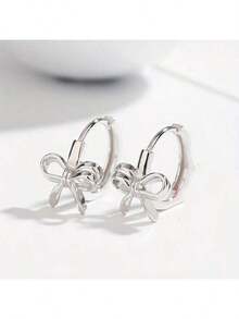 Small Niche Design Temperament Earrings S925 Pure Silver Needle Bow Earrings Fashionable Personality Versatile Ear Buckle Simple And Fresh Earrings A Pair Of Silver - bạc 925 - Xem 1