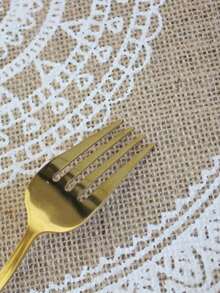 4pcs/6pcs/8pcs/10pcs Round Printed Linen Placemats, Heat-Resistant And Easy To Clean, Suitable For Outdoor Camping, Holiday Decoration, Wedding Decoration And Western Dining Table, Coasters For Tea Cups, Water Glasses, Wine Glasses, Coffee Cups, Round Absorbent Silicone Coaster Set, Suitable For Christmas Party, Halloween, Birthday, Valentine's Day, Coffee Bar And Kitchen Accessories, Home Decor - Multicolor - View 8