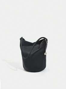 2025 Summer New Soft Leather Vegetable Basket Bag, Unique Shoulder Bag, Commuter Bag, Retro Bucket Bag, Fashion Versatile Handbag & Shoulder Bag For Women, Large Capacity Stylish Underarm Bag, Soft Leather Simple Bucket Bag, Fashion Versatile Women Shoulder Bag, Unique Soft Leather Bucket Bag, Summer Versatile Commuter Shoulder Bag, Women Large Capacity Cylindrical Underarm Bag - Multicolor - View 6