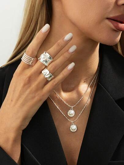 1pc/4pcs Vintage Liquid Shape, Metal Crinkle Faux Pearl Pendant Necklace & Ring Set, Minimalist Luxury Delicate Chain Choker Necklace & Finger Ring, Elegant Everyday, Holiday, Party Jewelry Gift For Women