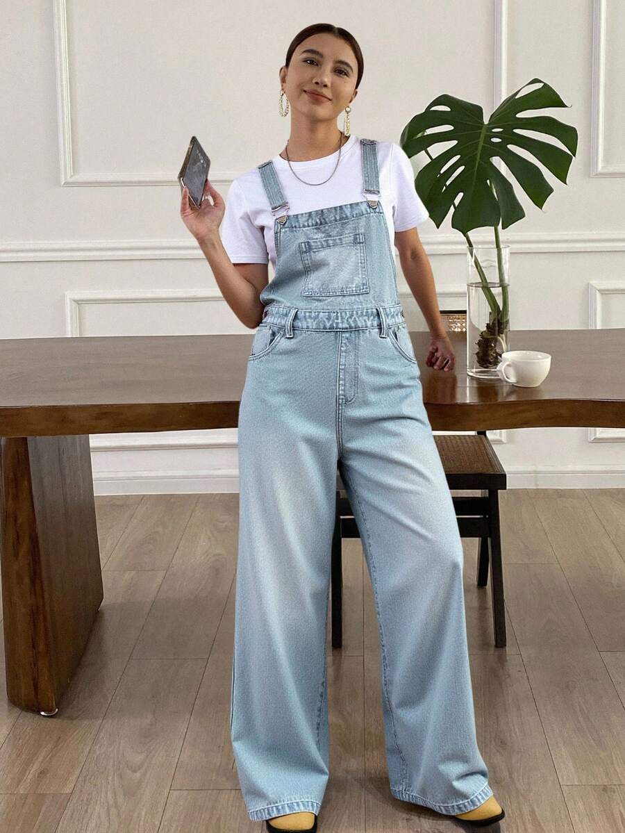 Livesso 斜插口袋牛仔背带裤（不含T恤） - 淺色水洗藍 - 查看 1