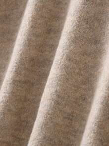 ​Essential Plus Size Long-Sleeve V-Neck Sweaters For Women – Must-Have Fall/Winter Wardrobe Pieces