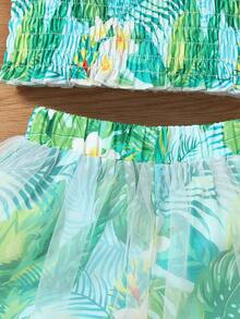 Bộ quần áo mùa hè cho bé gái, gồm áo hai dây in hình bướm và quần short phối lưới (2 món). - màu xanh lá - Xem 5