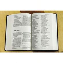 NIV Gift And Award Bible Leather-Look Black Red Letter Comfort Print - như hình ảnh - Xem 3