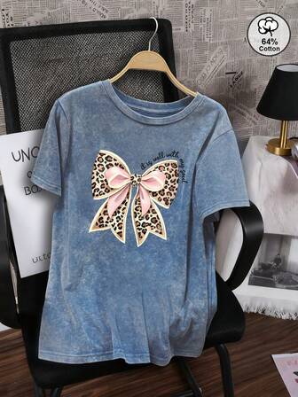 Women's Casual Washed Snowflake Round Neck T-Shirt, Fashionable Retro Style, Leopard Print Bow Print, Suitable For Everyday Wear, Women's Spring And Summer Printed T-Shirt.