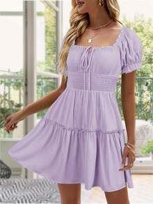 Vestido corto de verano con escote cuadrado, mangas cortas y volantes, estilo boho floral y smock para mujer - Púrpura malva - Ver 1