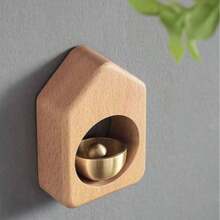 1个磁性木质风铃，兼具门铃和装饰挂铃的双重功能，适用于花园、餐厅和房间，可用作家居、房间和墙面装饰。