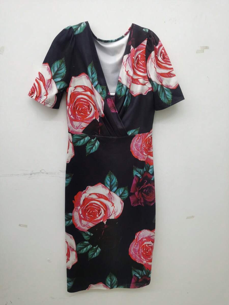 女士花卉印花夏装 - 优雅度假短袖连衣裙，适合早午餐、旅行、度假和约会之夜。精致V领紧身印花连衣裙：性感短袖，展现完美魅力 - 彩色 - 查看 1