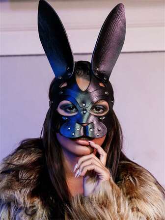 PU Leather Mask Bunny Girl Cosplay Mask Rivets Carnival Party Cat Mask Woman Man