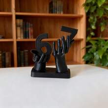 1pc Funny Holding Brain Math 67 Statue Figurine, Creative Personalized Number 67 Sculpture, Holding Design Decor, Unique Desk Decoration, Suitable For Living Room, Bedroom, Study, Perfect Gift, Collectible - Multicolor - View 6