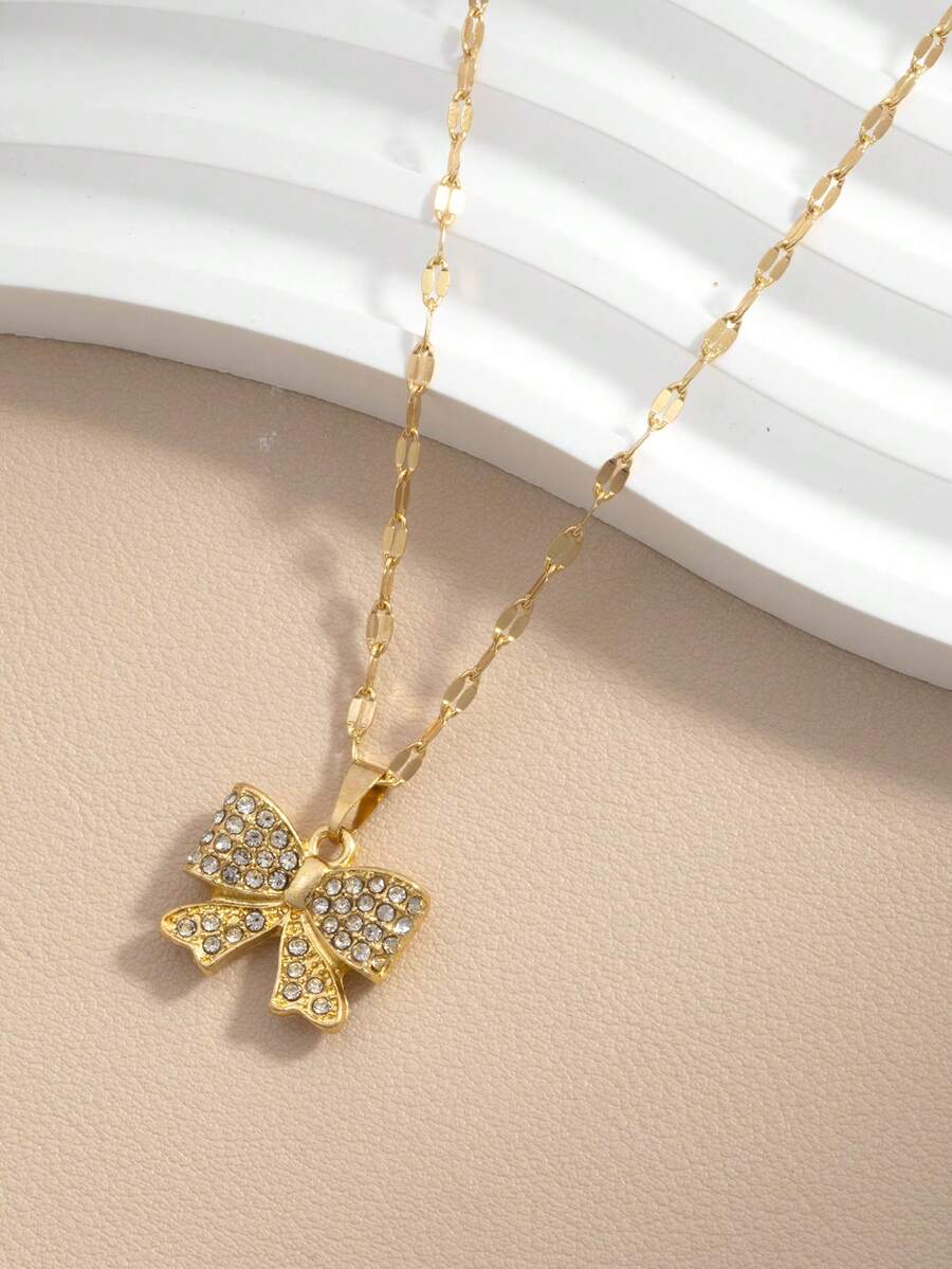 A Fashionable, Simple And Versatile Women's Necklace With Inlaid Rhinestones And A Three-Dimensional Bow - Gold - View 1
