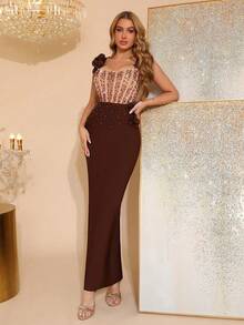 新款优雅修身长款绷带连衣裙，宽肩带设计，无袖款式，饰以奢华珍珠和3D立体花卉，露背设计，适合婚礼、圣诞节、派对、正式场合等场合。 - 咖啡棕 - 查看 6