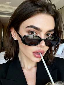 1 Pair Lightweight & Comfortable Retro Oval Eyeglasses, Fashionable Unisex Design - Black - View 4