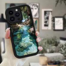 Cubierta de telefono con borde negro y diseño de arroyo cristalino en bosque para iPhone 14 Pro Max Protector de pantalla con impresion natural para uso diario y viajes - Café integral - Ver 2