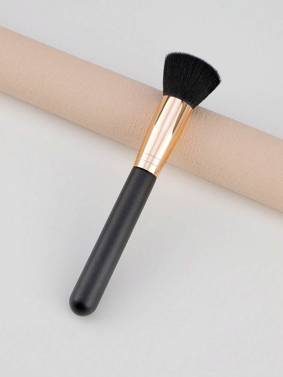 1支平头歌舞伎粉底刷——高级化妆刷，适用于抛光、混合和粉状液体、膏状和粉状产品，新手推荐（黑色）。 - 彩色 - 查看 1