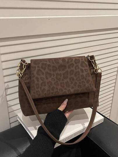 1pc Khaki Fabric Flap Closure Metal Snap Patchwork Chain Strap Leopard Print Fashion Versatile Casual Minimalist Winter Cross-Border New Niche Shoulder Bag, Suitable For Women's Daily Use