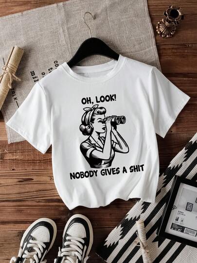 复古老派朋克摇滚哥特式风格，有趣的图形肖像，动物印花 T 恤，女式纯色圆领短袖宽松休闲 T 恤